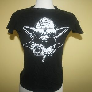 Graphic T-shirt Yoda DJ